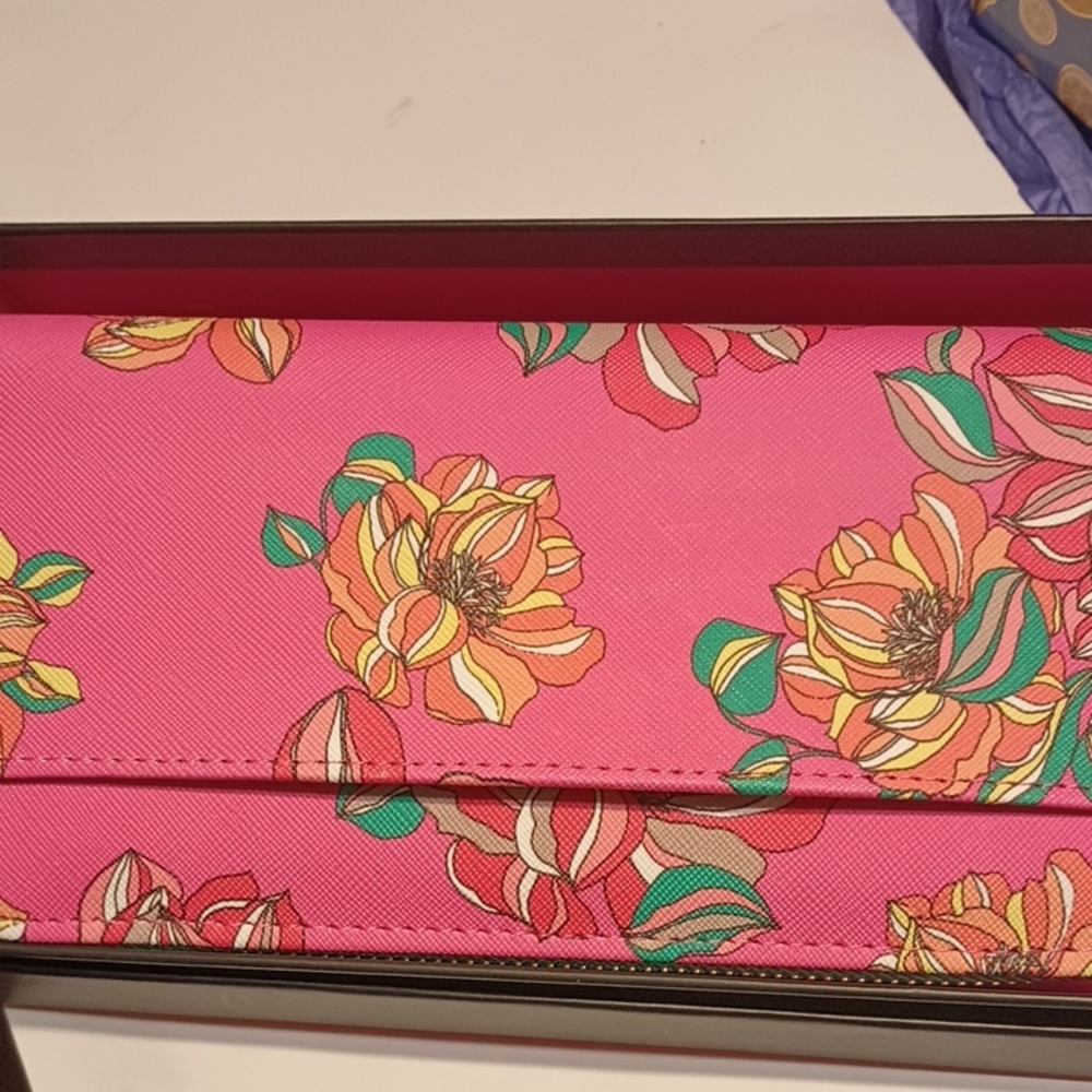TRINA TURK Floral Convertible Clutch Wallet - Pink Floral